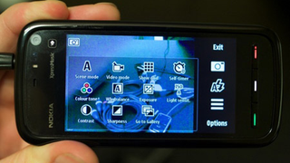 Nokia 5800 XpressMusic Phone Will Miss Xmas Release Date in US